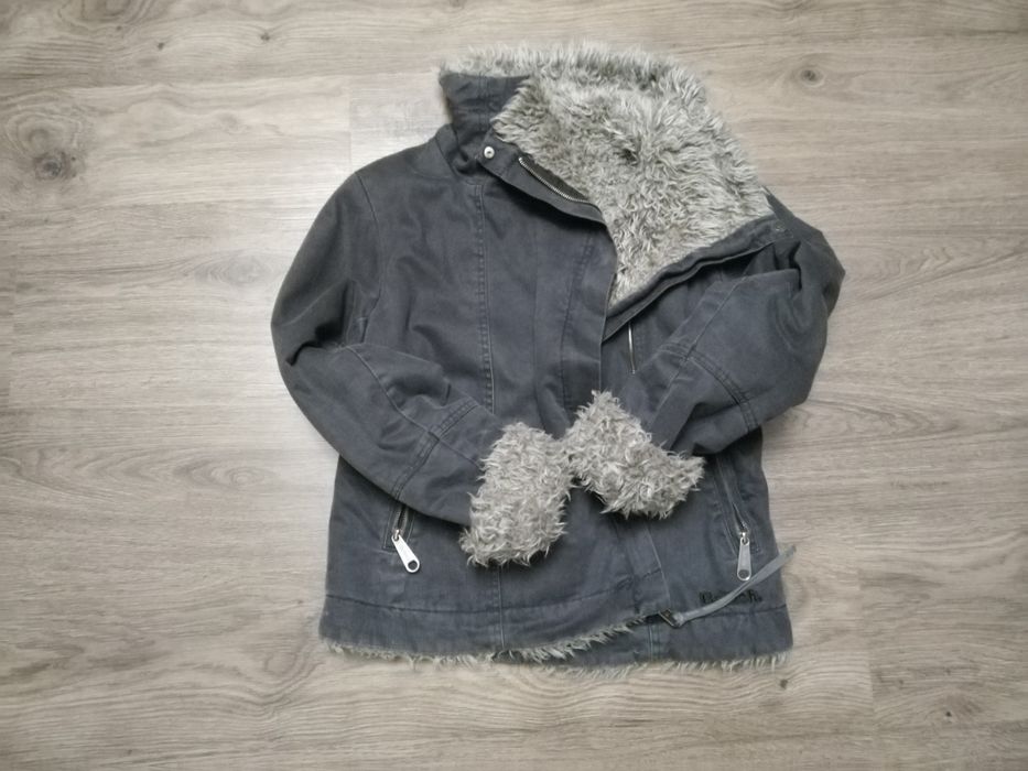 Куртка женская Bench