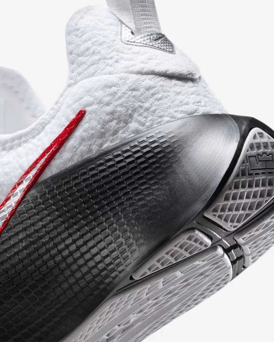 США‼️Кроссовки Nike LeBron TR 1 Air Max DN (40р по 49.5р) (FJ6151-101)