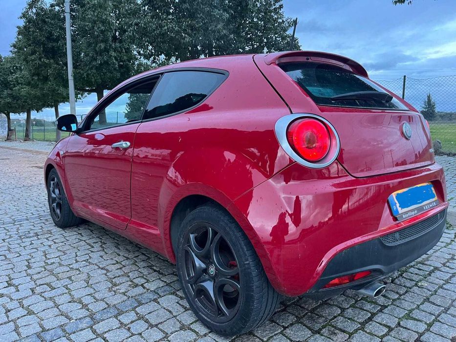 Mito 1.3 JTDM vermelho Alfa 2018