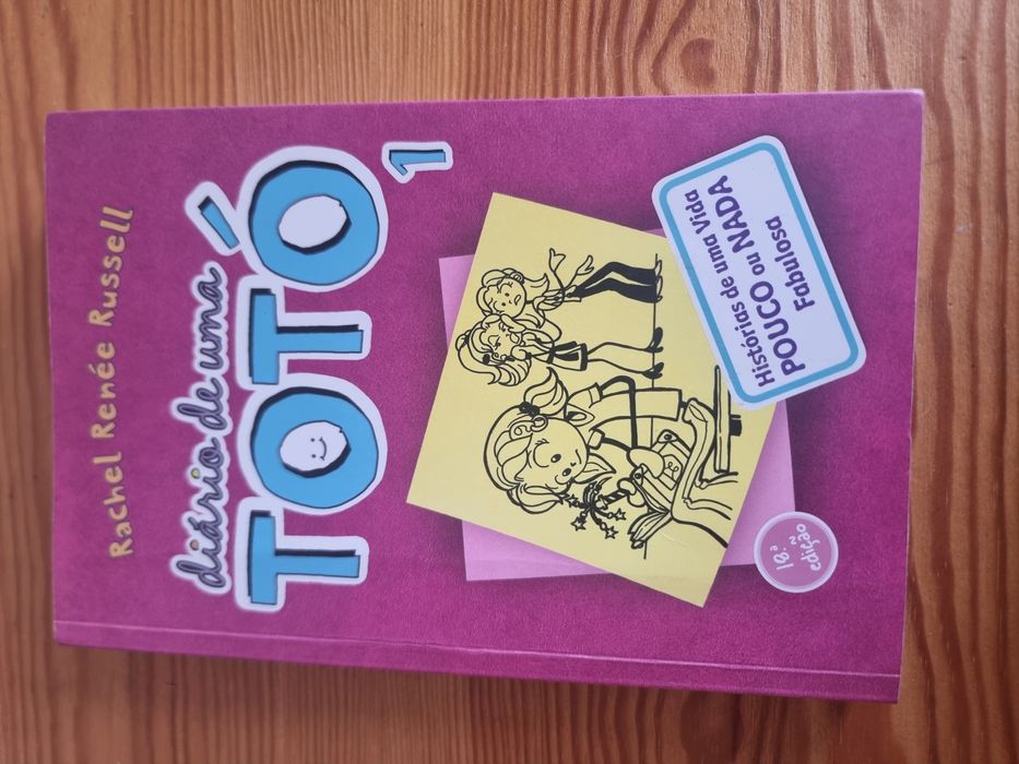 vol. 1 e 10 - livro Juvenil "Diário de uma Totó" Rachel Renée Russell