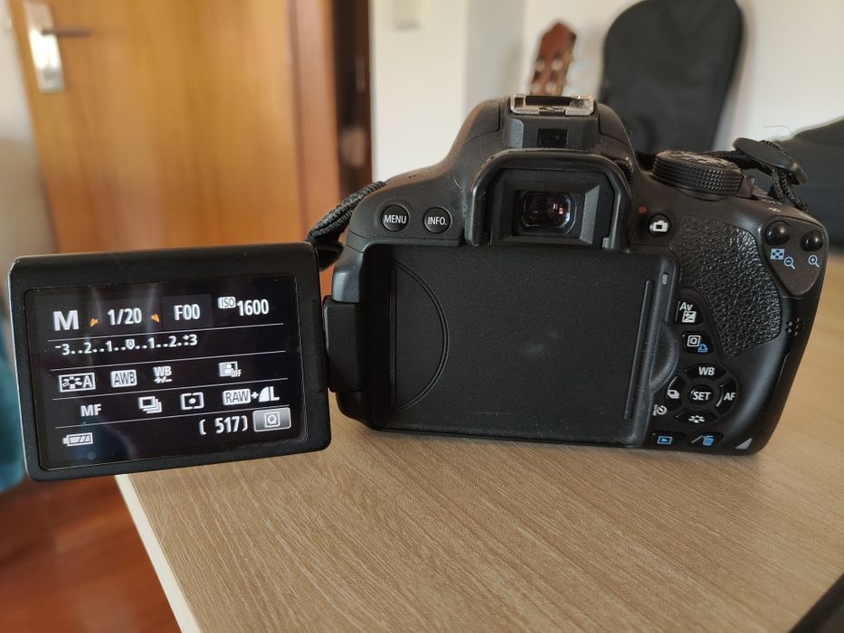 Canon 700D + Tamron Tele Macro 70-300