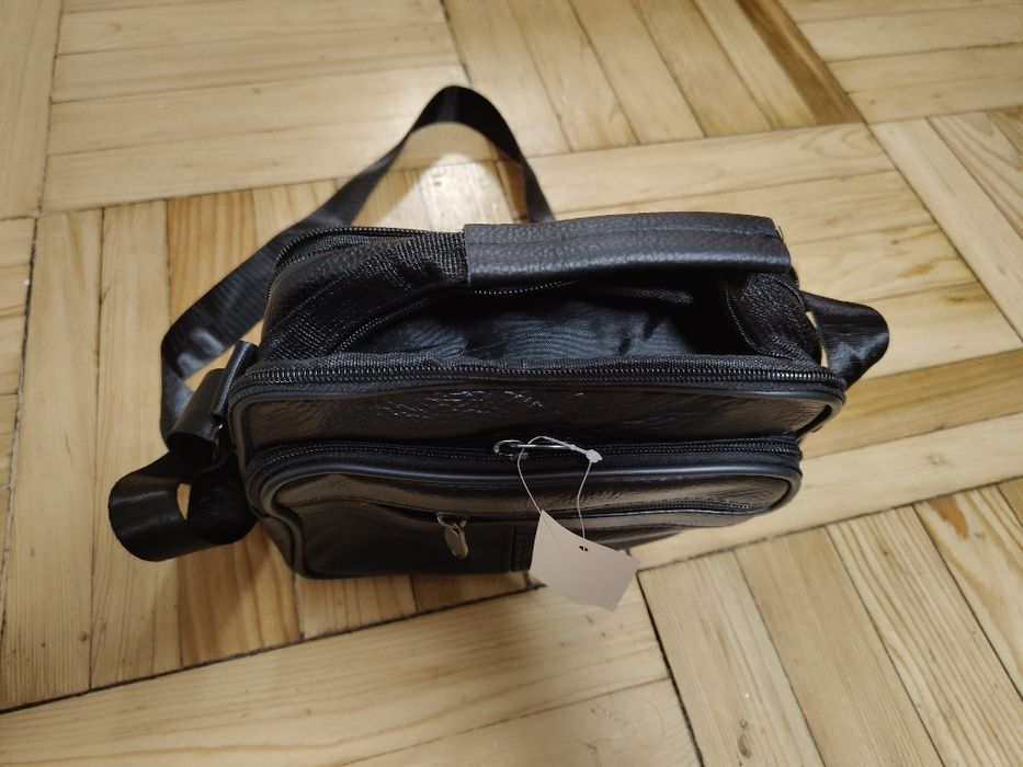 Нова сумка через плече чоловіча