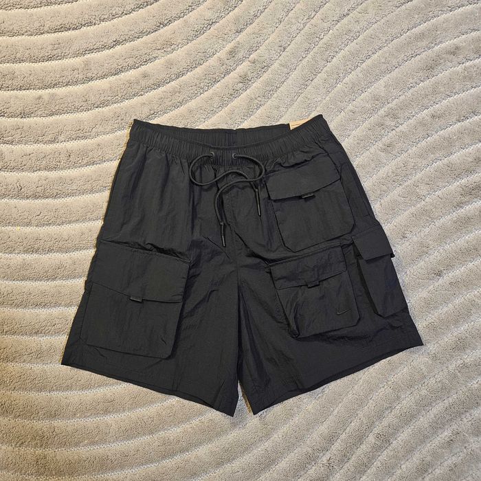 Nike Tech Woven Cargo Pockets Shorts