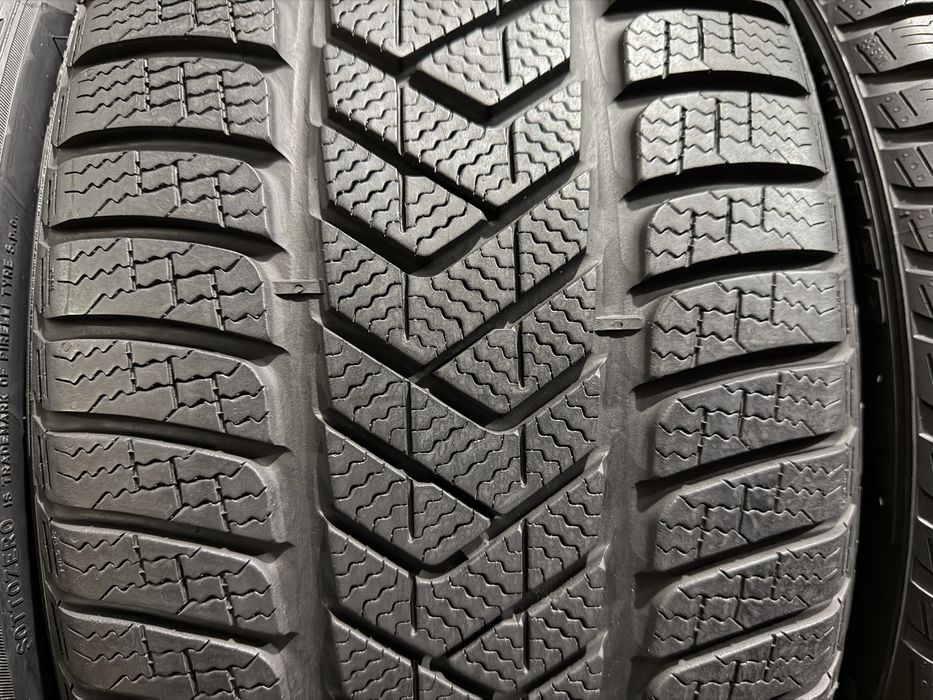 255/35 275/35 r21 Pirelli