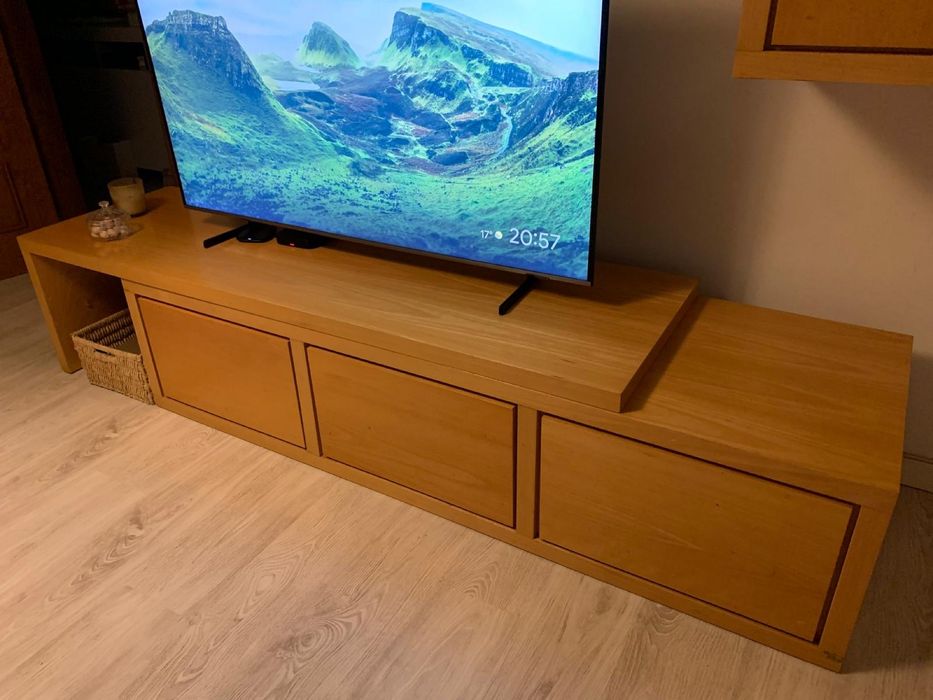 Conjunto de moveis para TV