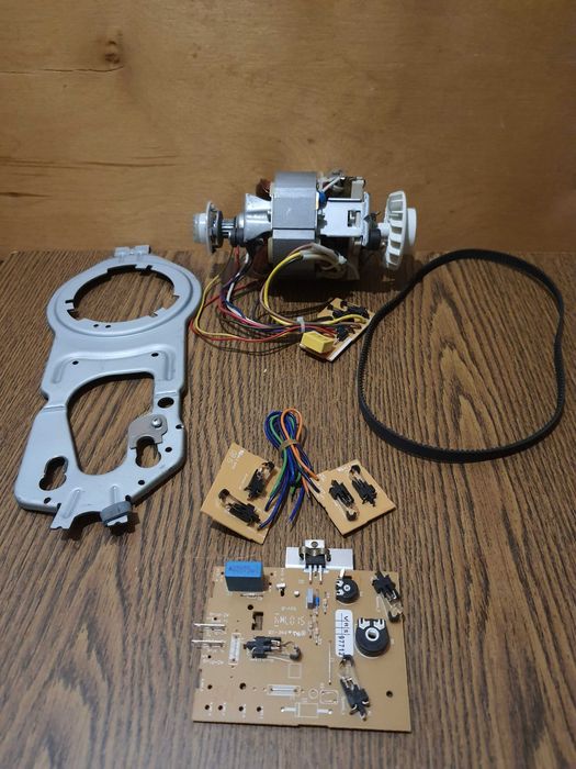 Кухонный комбайн PHILIPS  ( запчасти ).