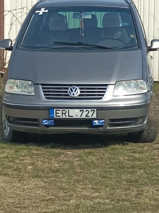 Обміняю шарана ключ на ключ на течека чи віто  чи пасата на бляхі