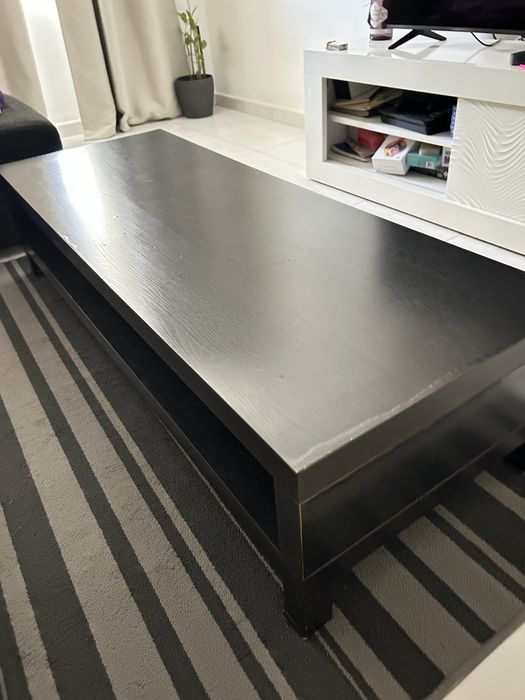Mesa de centro sala preta