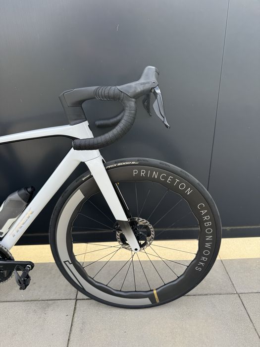 Trek Madone SL 6 Kokpit di2