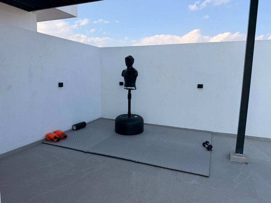 Bob Boxing Stand