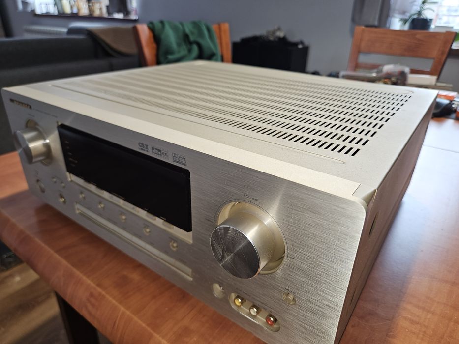 Amplituner marantz sr 6300