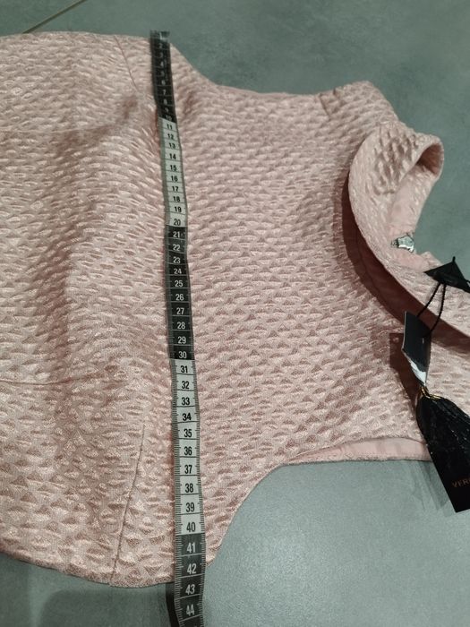 R.34 nowa elegancka bluzeczka bez rękawów suwak kołnierzyk