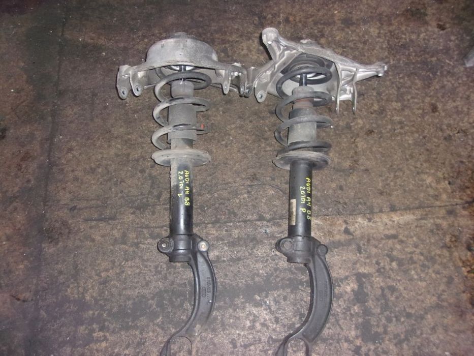 AMORTYZATOR przód AUDI A4 B8 2.0 Tdi 8k031bb