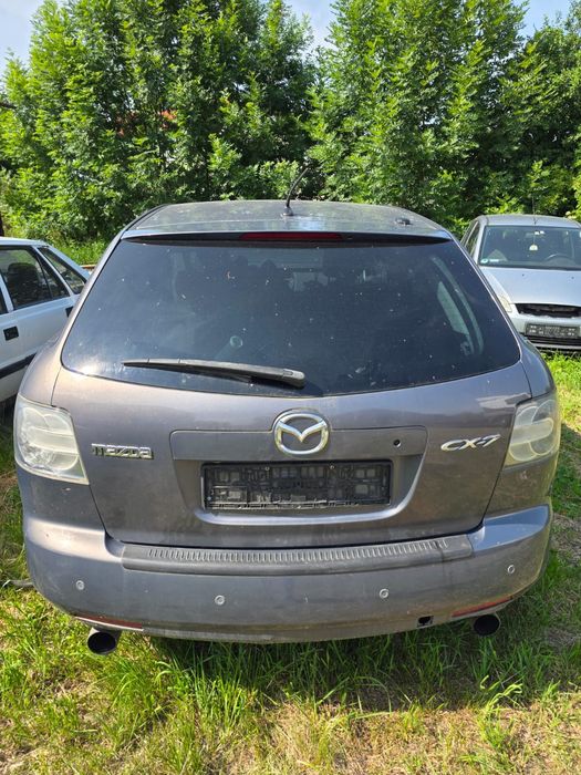 Sprzedam samochód na części.Więcej informacji na priv