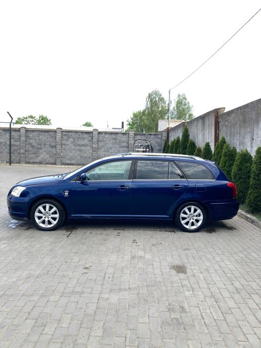 Toyota avensis t25