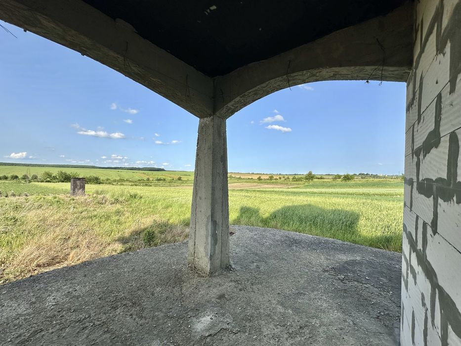 Продаж будинку біля Самбора (Воютичі)