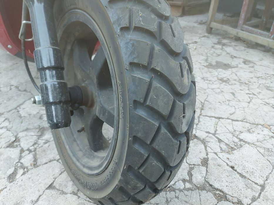 Spark SP150S-19BN скутер