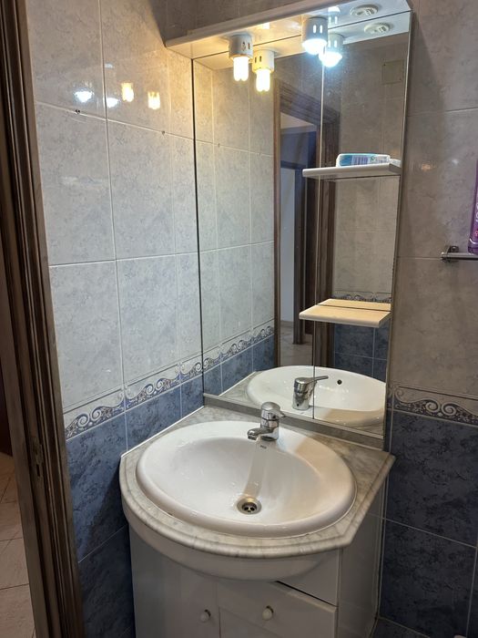 Conjunto Completo de WC – Sanita, Bidé, Lavatório e Espelho