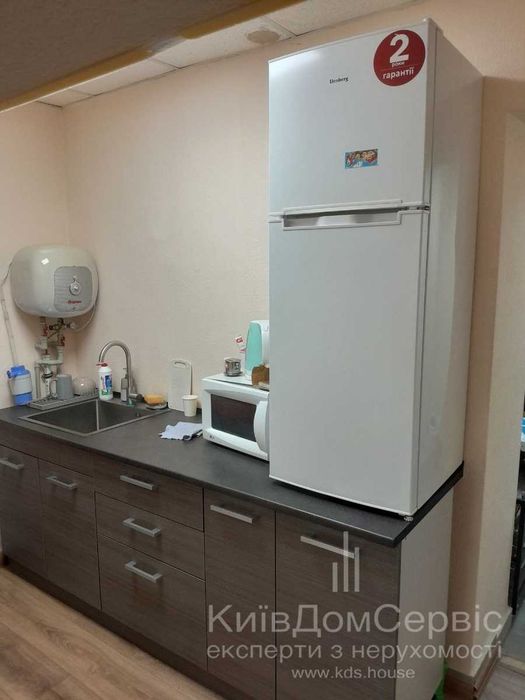 Без % продам офісне приміщення метро Святошин Житомирська Котельникова 35 є генератор