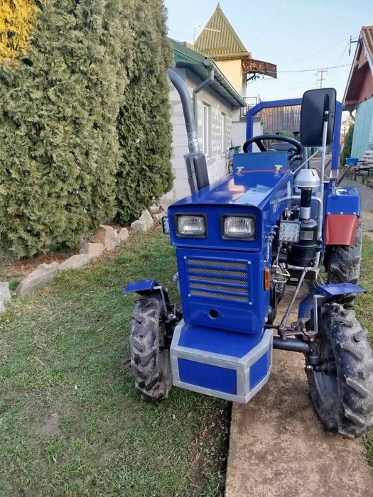 Продам трактор Сінтай