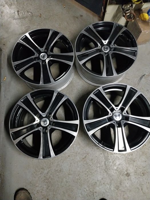 Felgi Aluminiowe R17 5x114.3 7.5J ET 45