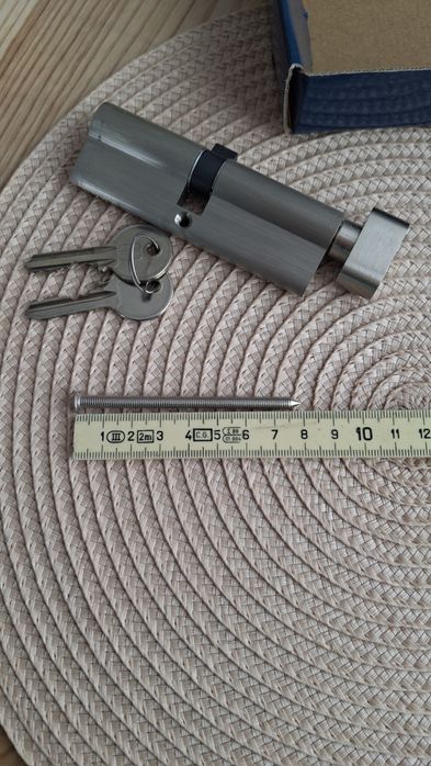 Серцевина до дверей.Продам.