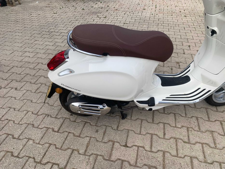 Vespa Primavera 50
