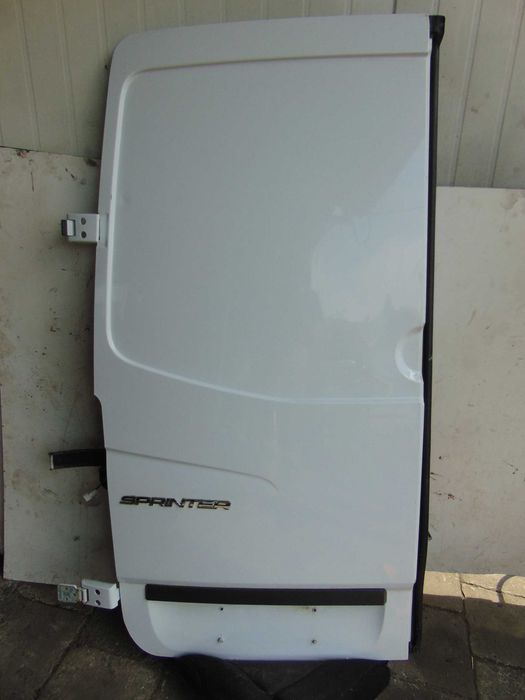 Drzwi tył tylne Lewe Mercedes Sprinter W906 14r Białe H1