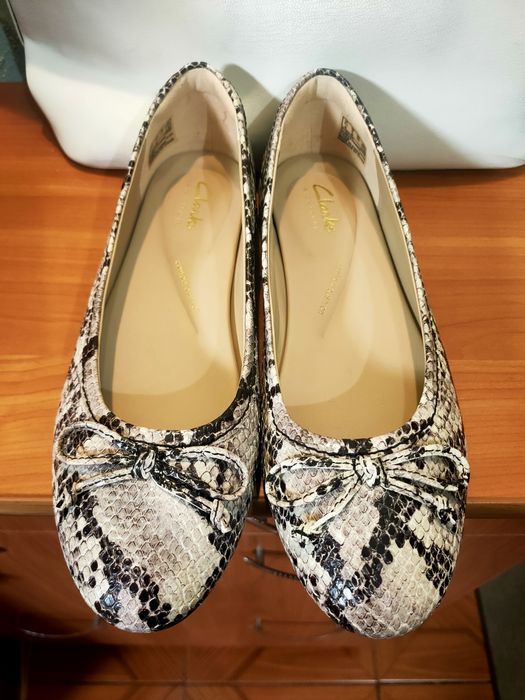 Жіночі шкіряні балетки Clarks