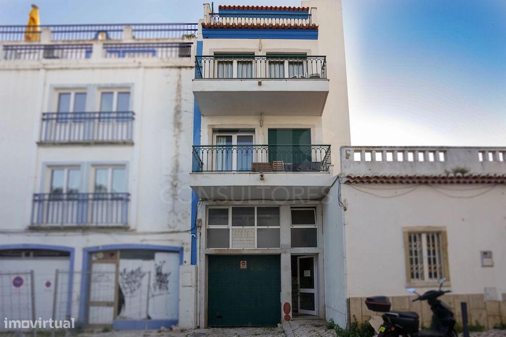 Building with Local Accommodation License – Albufeira City Center