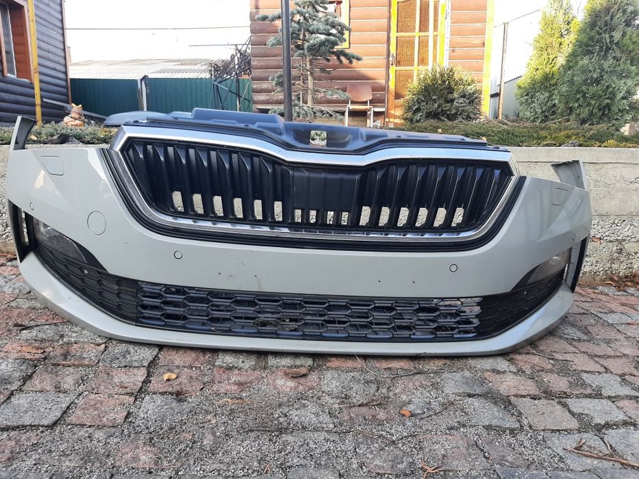 Комплектний бампер Skoda Scala скала 2019