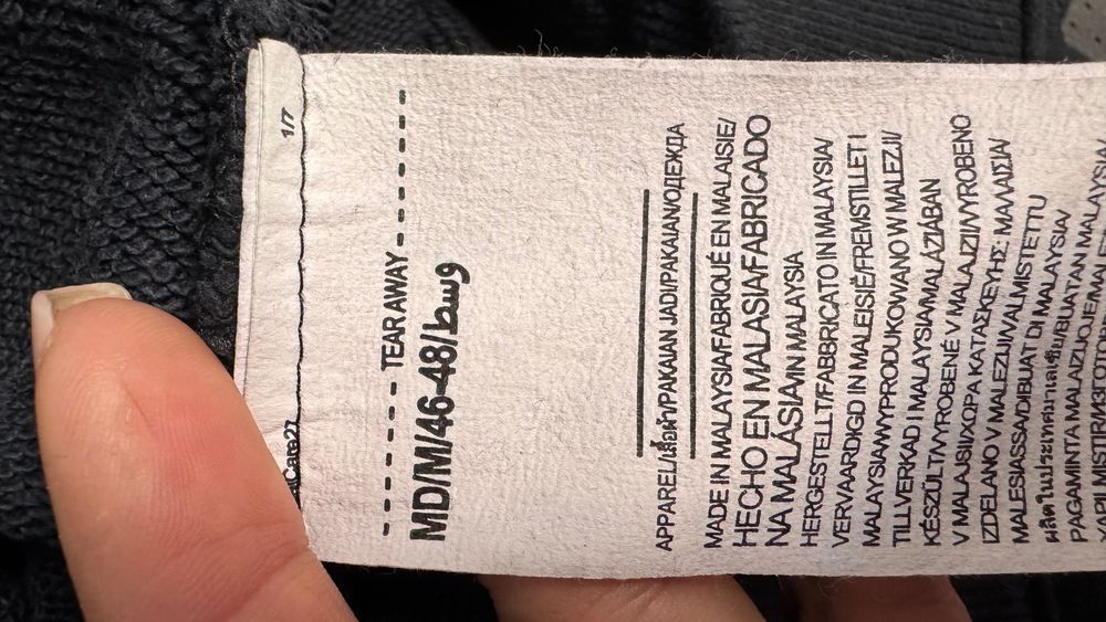 Спортивний костюм under a more в гарному стані