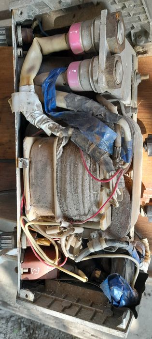 Зарядное устройство.