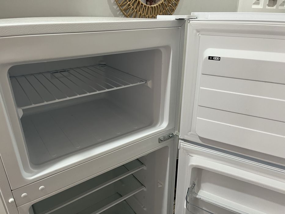 Frigorífico CONFORTEC em bom estado