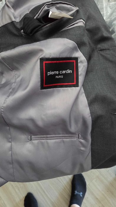 Fato pierre cardin novo