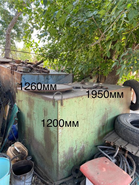 Ёмкость для дизельного топлива.