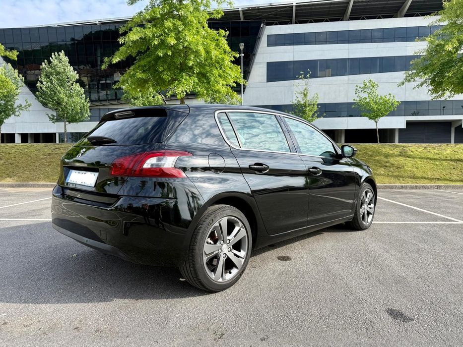Peugeot 308 1.6 blue hdi