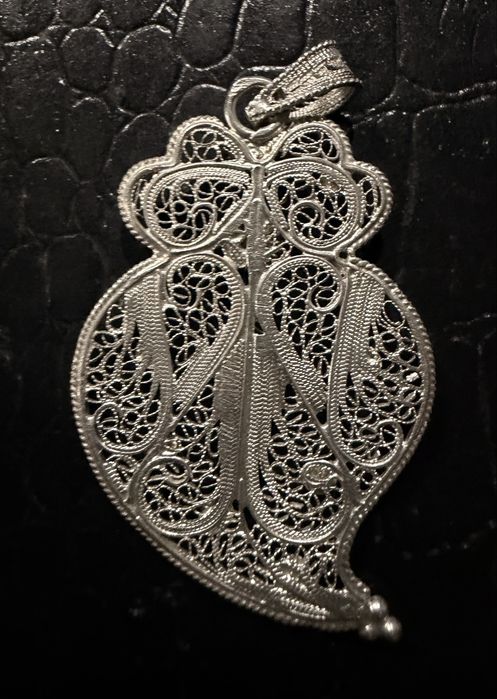 Coracão de filigrana oem prata