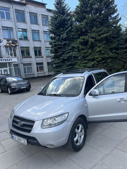 Hyundai Santa Fe 2008 • 2.2 CRDI Diesel • Механіка • 7 місць Full