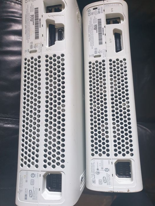 X BOX  360 console BIAŁE .