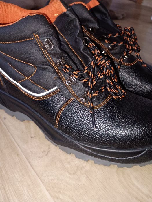 Чоловічі ботинки 44р