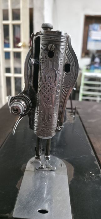 Máquina de costura Singer