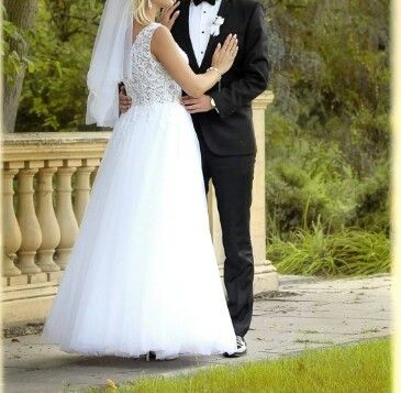 ZJAWISKOWA Suknia ślubna