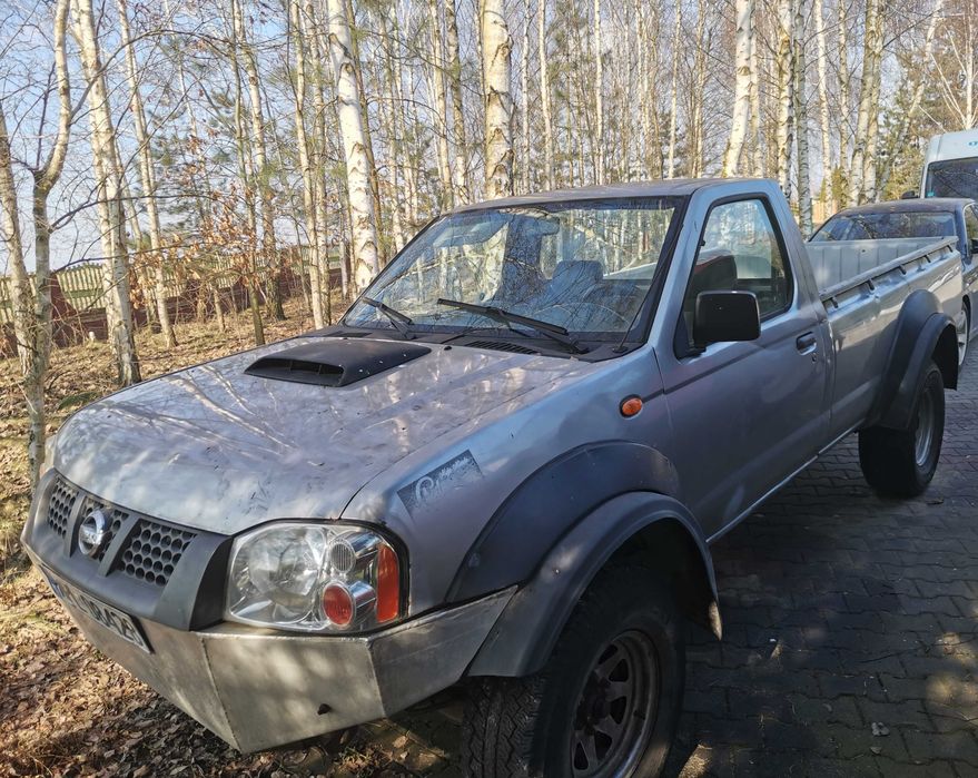 Nissan Pickup