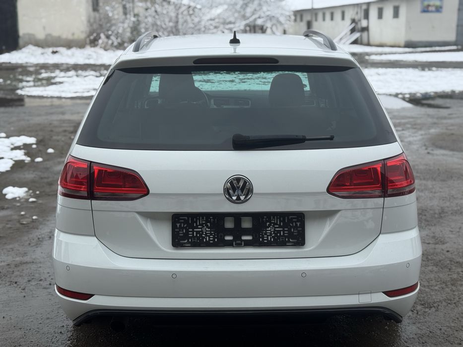 Дверка Golf 7 LC9A двері гольф 7 універсал дверь дверка