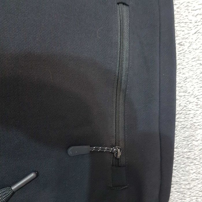 Spodnie męskie DRESOWE Armani Exchange  8NZP73-ZJKRZ Czarne suwaki xl