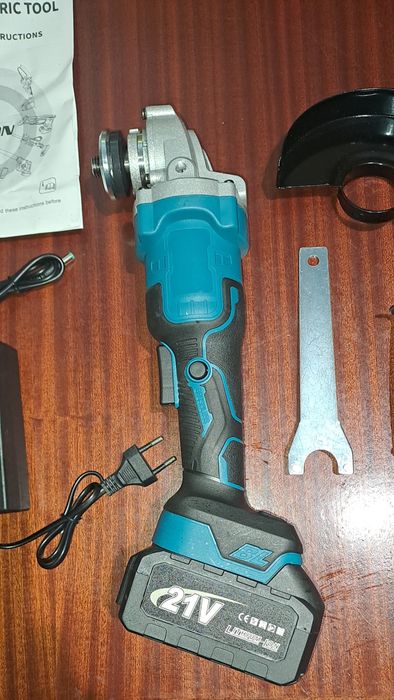 Rebarbadora a Bateria 125mm (Artigo Novo)