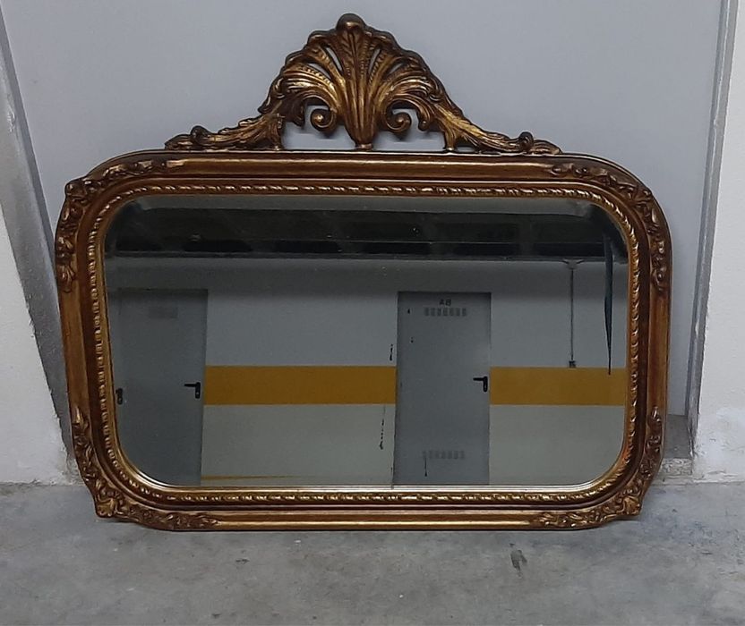 Espelho modelo antigo64585749431939120