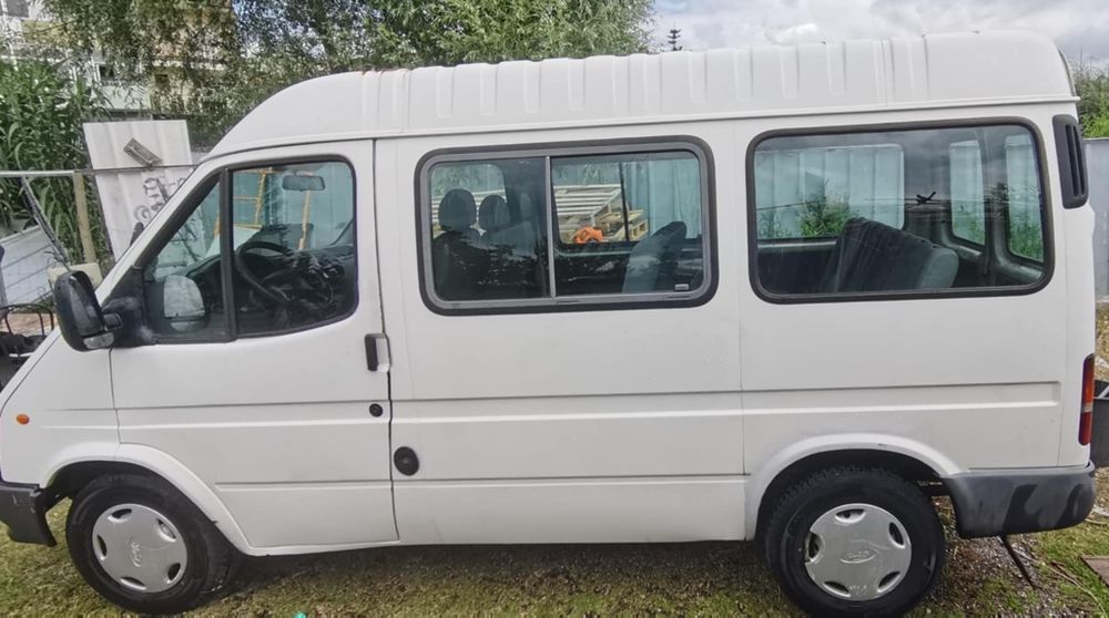 Ford  transit 9 lugares