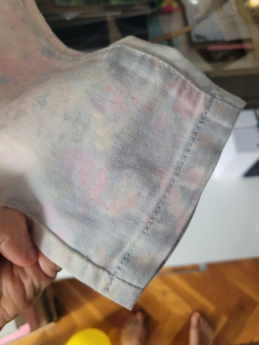 Jasne, kolorowe spodnie damskie